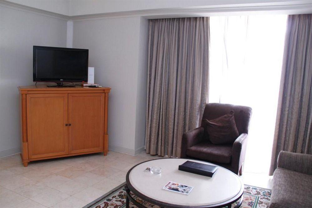 Aryaduta Semanggi 5* Jakarta