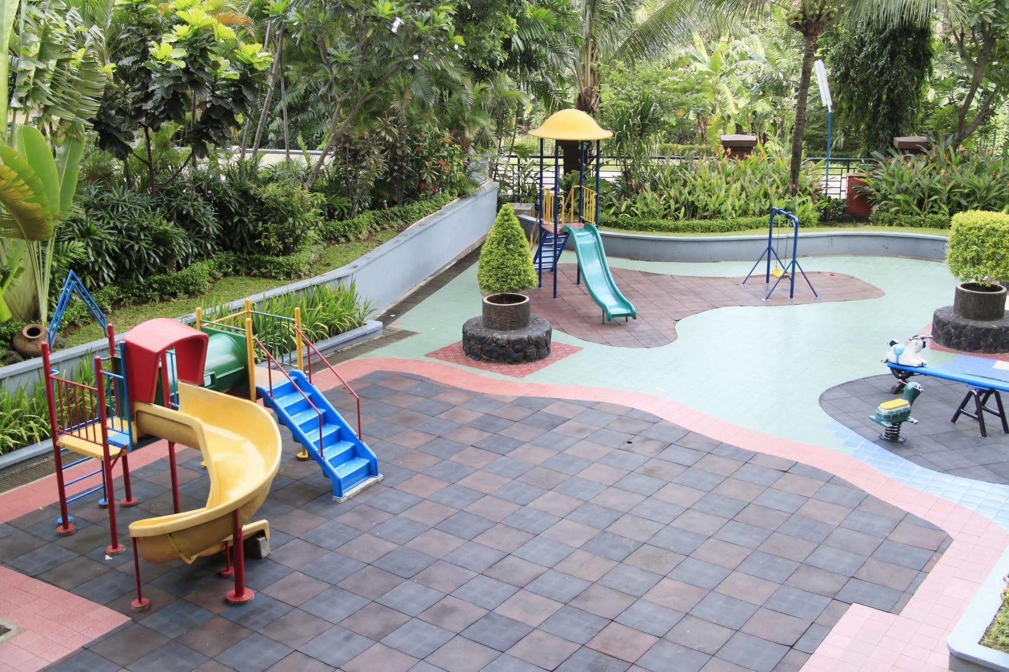 Aryaduta Semanggi Aparthotel